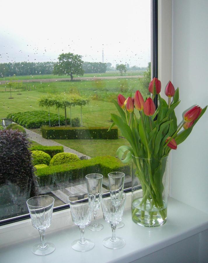 Bed and Breakfast De Moeraseik Zele Exterior foto